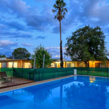 Cootamundra Gardens Motel Esterno foto