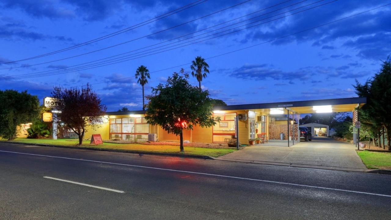 Cootamundra Gardens Motel Esterno foto