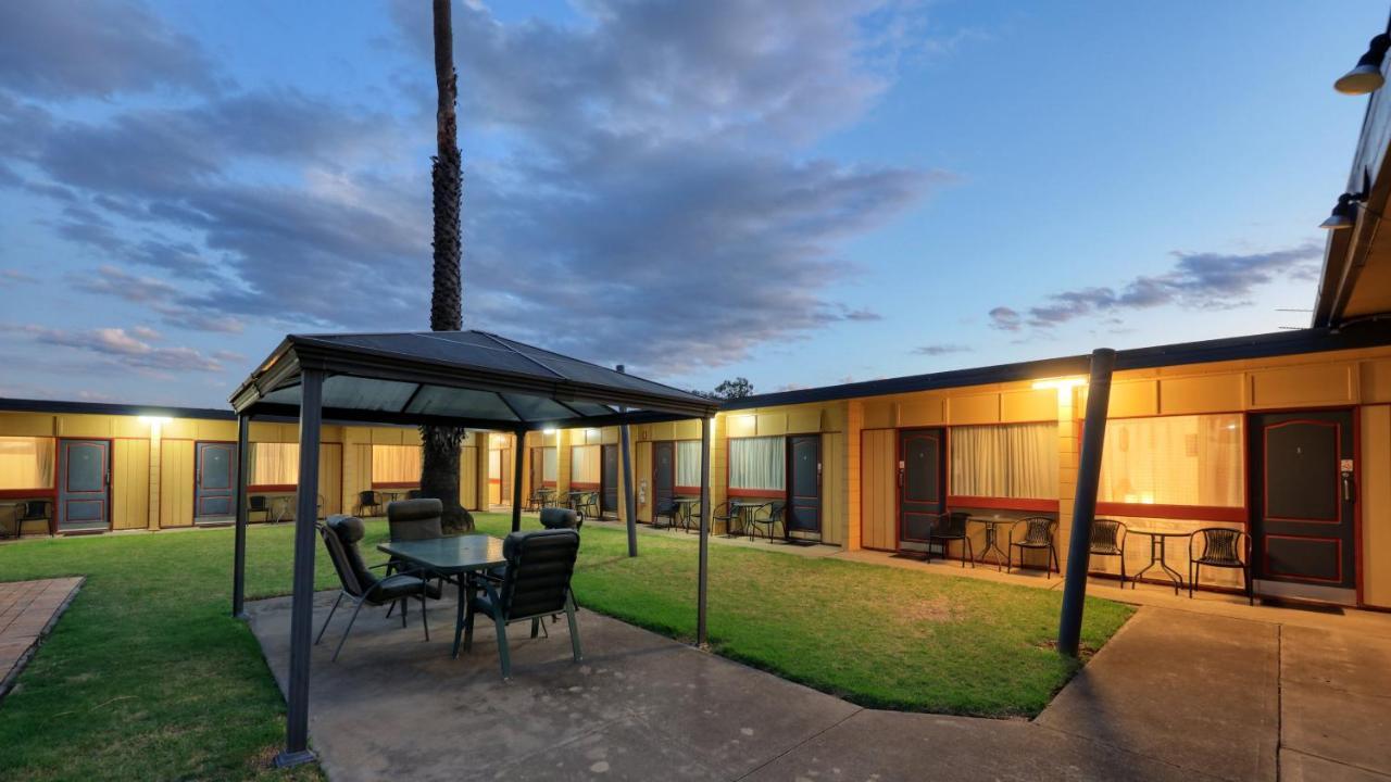 Cootamundra Gardens Motel Esterno foto