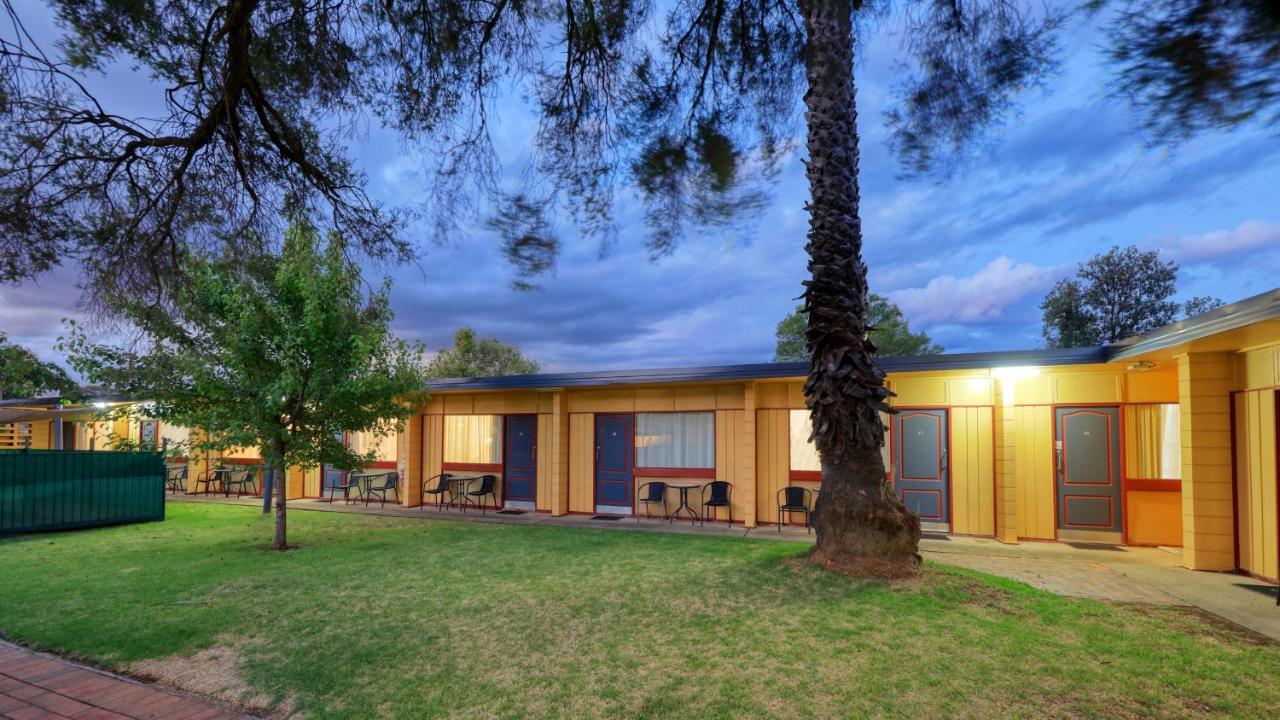 Cootamundra Gardens Motel Esterno foto